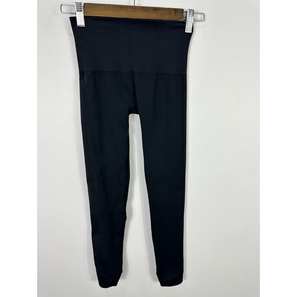 Spanx Look at Me Now‎ Seamless Shapewear Black Cropped Leggings Womens Size XS